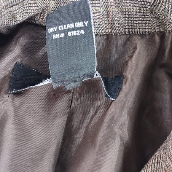 Parisian Signature Women's 2 Pc Brown Pantsuit. Jacket Size 6P. Pants Size 6 - Picture 16 of 16